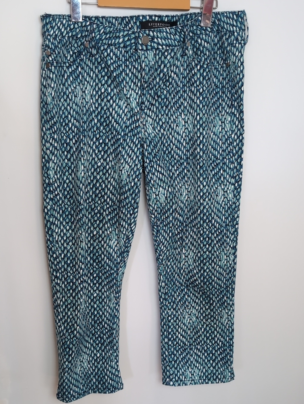 LIVERPOOL | Women's Seaport Blue Cropped Snake Print Skinny Jeans